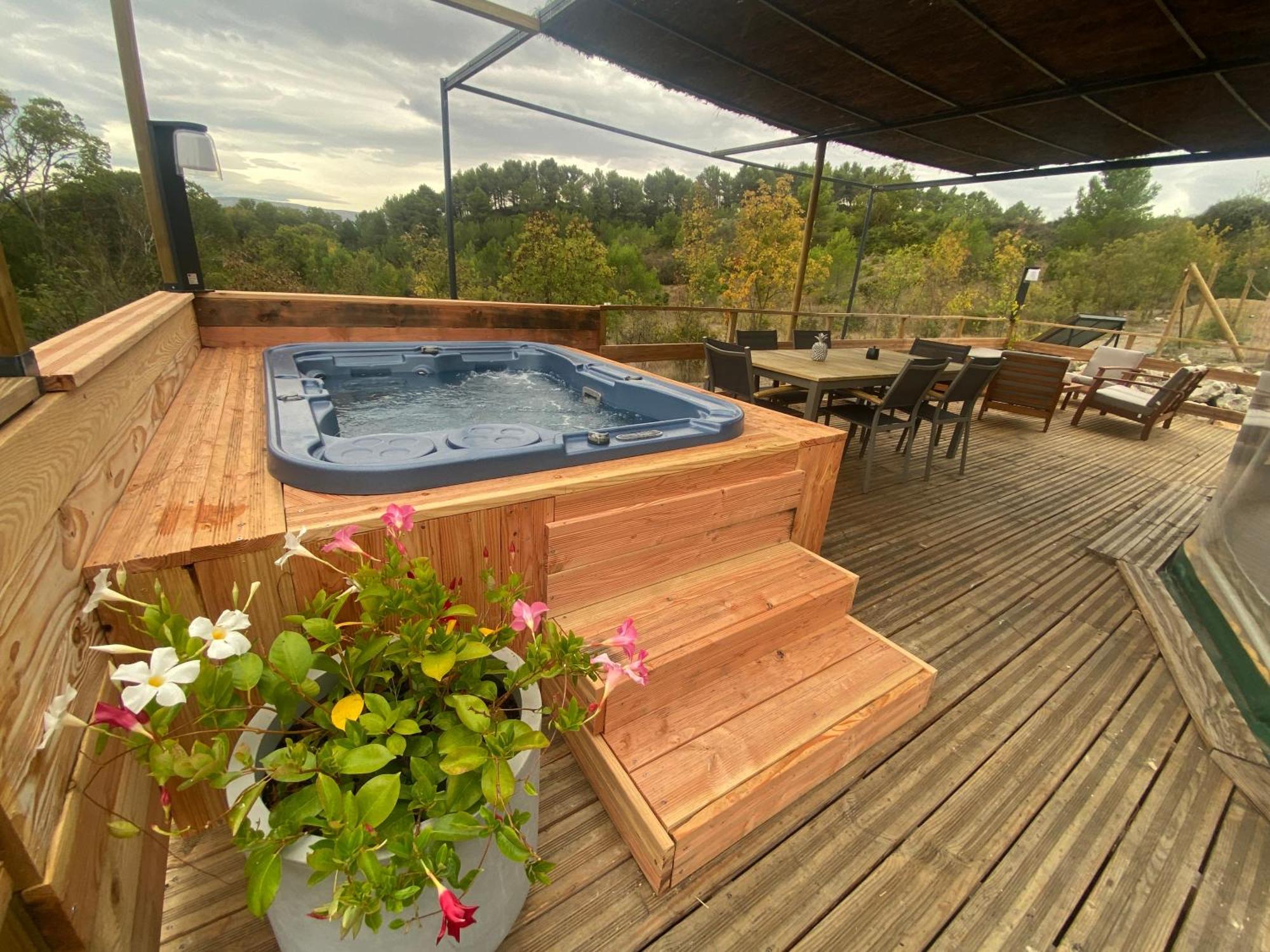 Bulle De L'Escale Coconing Avec Jacuzzi Privatif Villa Durban-Corbieres Exterior photo